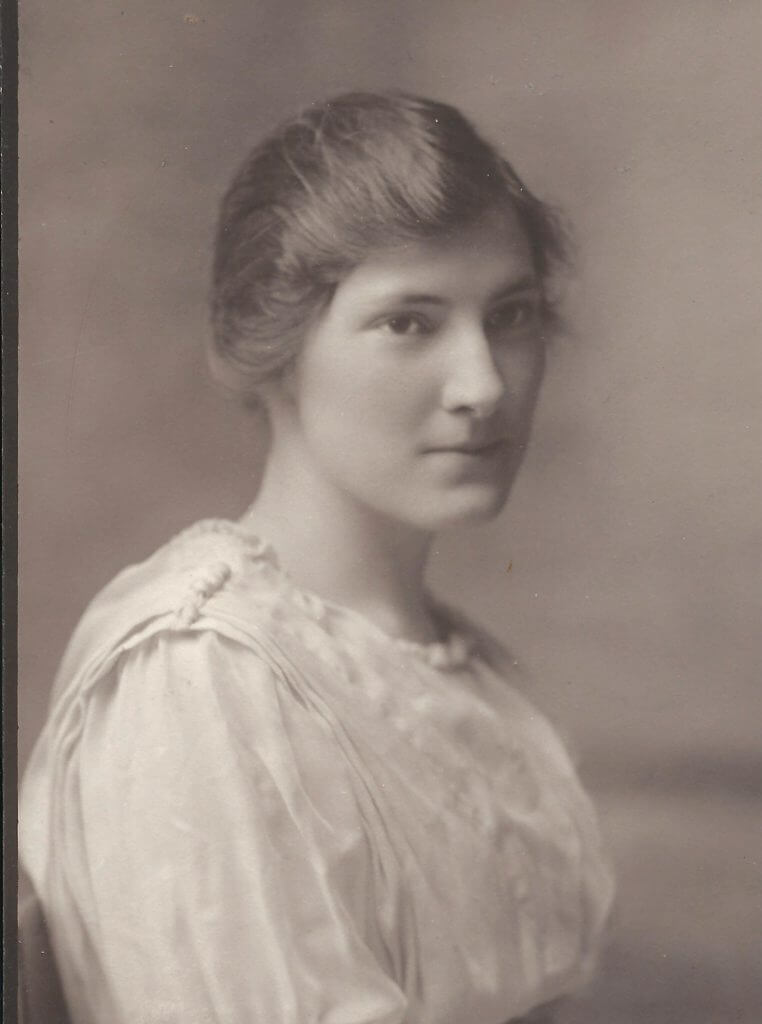 Photo of Helen Clement, circa 1916